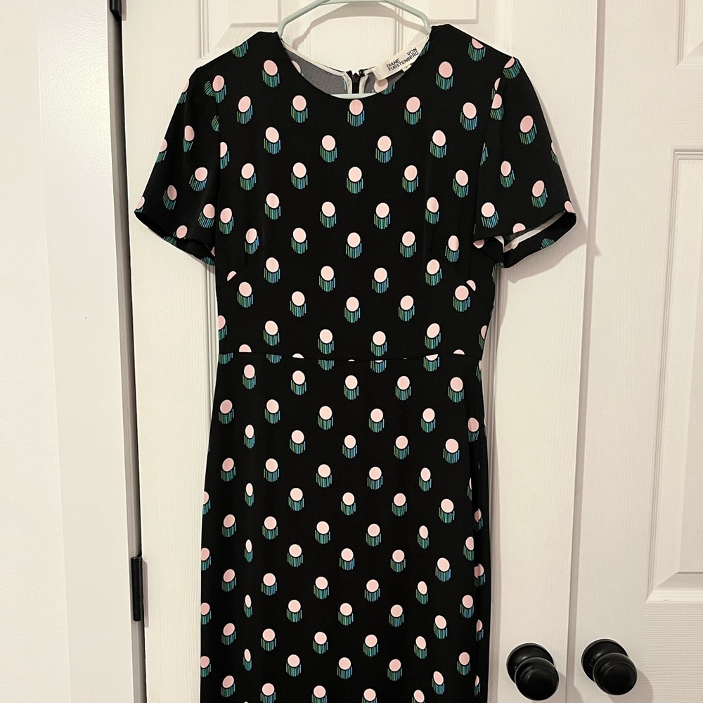 Diane Vin Furstenberg silk pattern midi dress US 4
